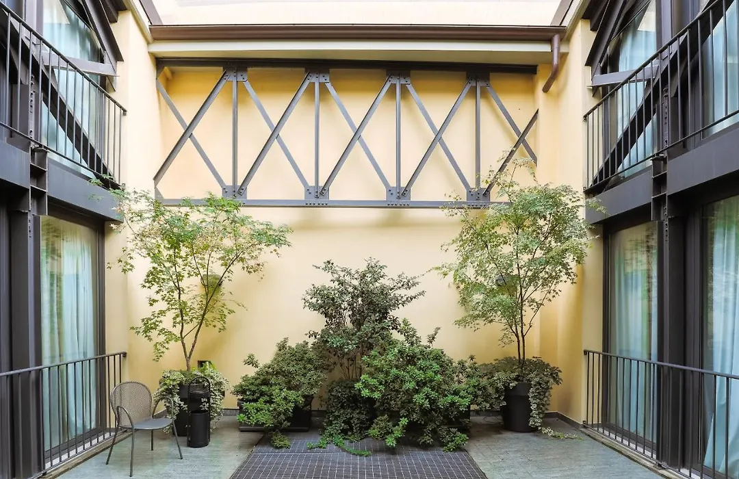 Adriano Residence-1